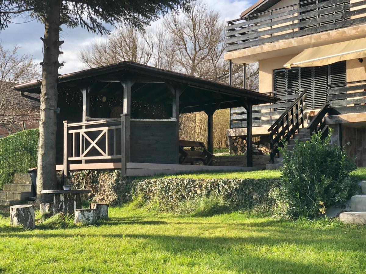 Nikolovo Вила Теkето I Vila Teketo Family Guest House מראה חיצוני תמונה